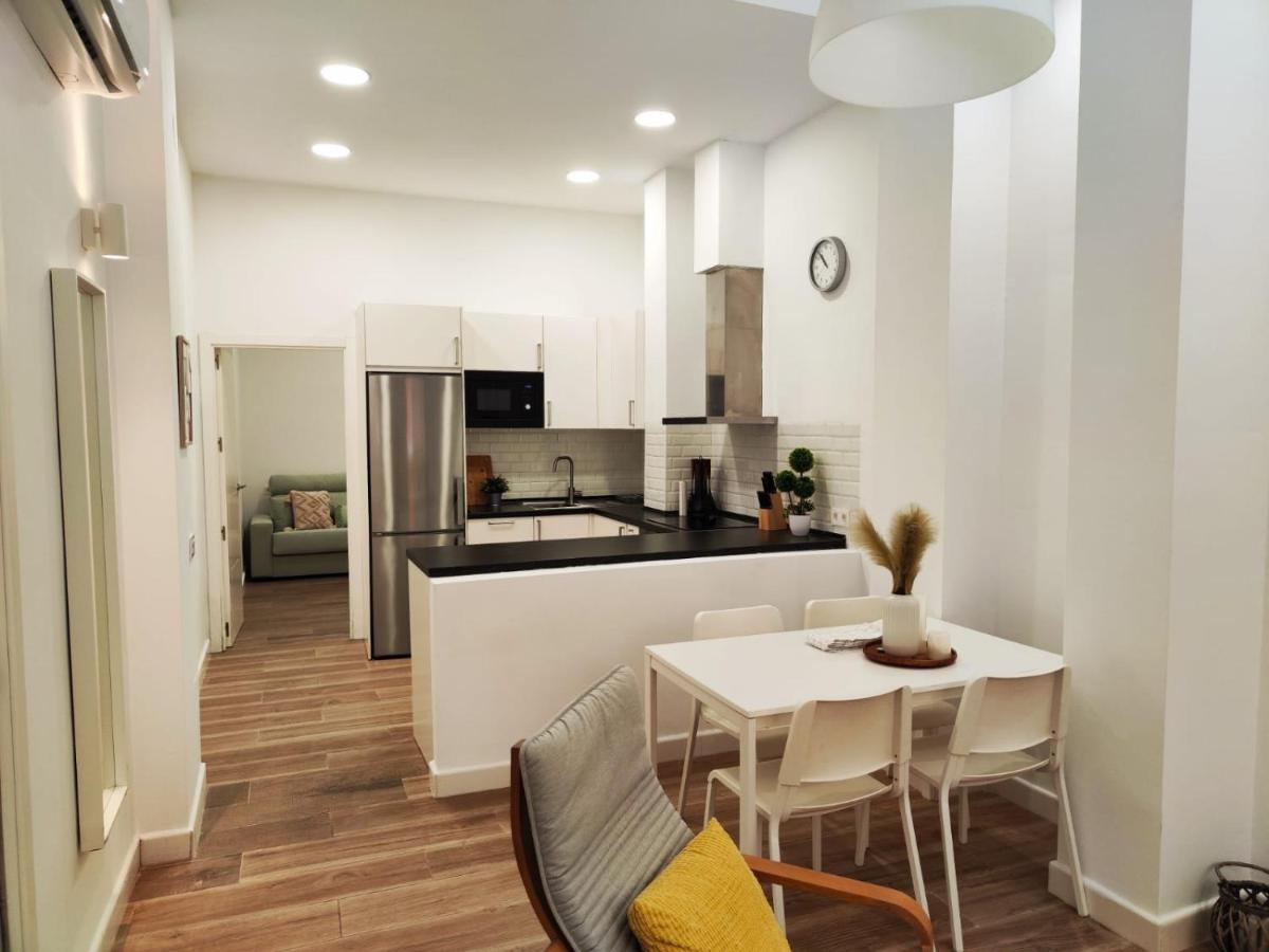 Apartment Marmoles Centro By H&h Malaga